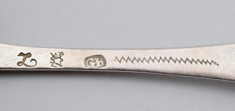 MATSKED, silver, Carl Beck, Stockholm 1723. Vikt ca 67 gram.