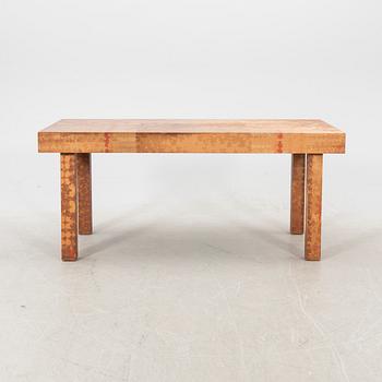 Table from the second half of the 20th century.