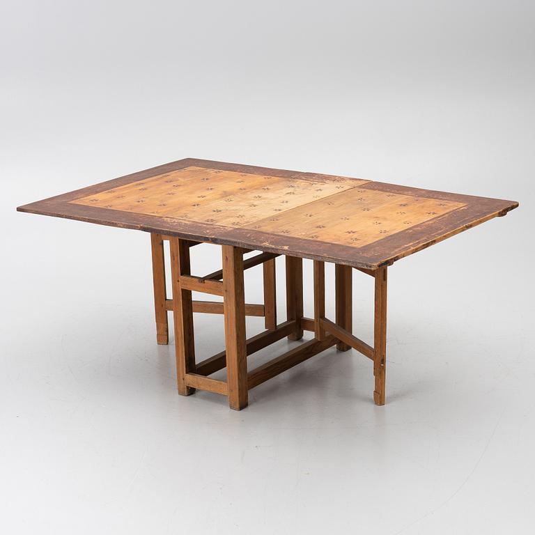Drop-leaf table, 19th century.