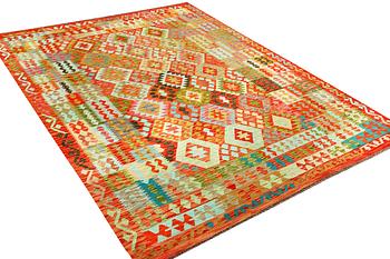 Matta, Kelim, ca. 340 x 245 cm.