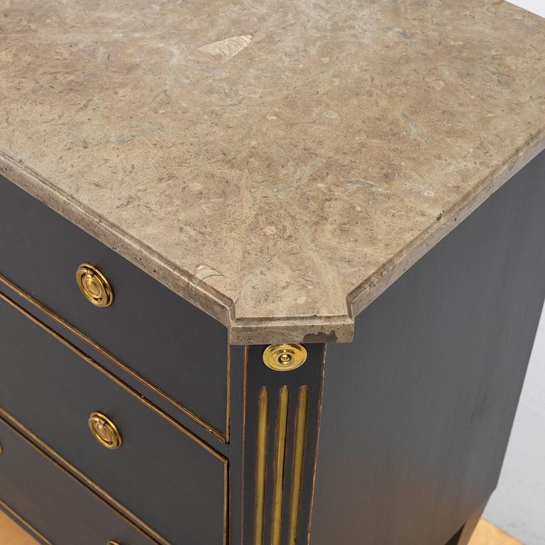 Chest of drawers, Gustavian style, mid-20th century.