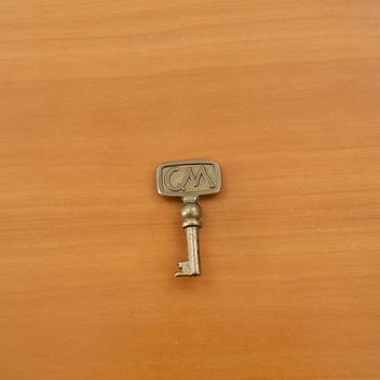 Carl Malmsten, skrivbord "Nya Guldheden" Åfors möbelfabrik 1900-talets andra hälft.