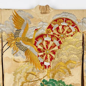 A Japanese silk wedding kimono, 20th century.