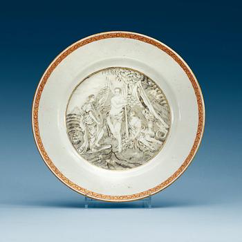 A grisaille 'European Subject' dinner plate, Qing dynasty, Qianlong (1736-95).