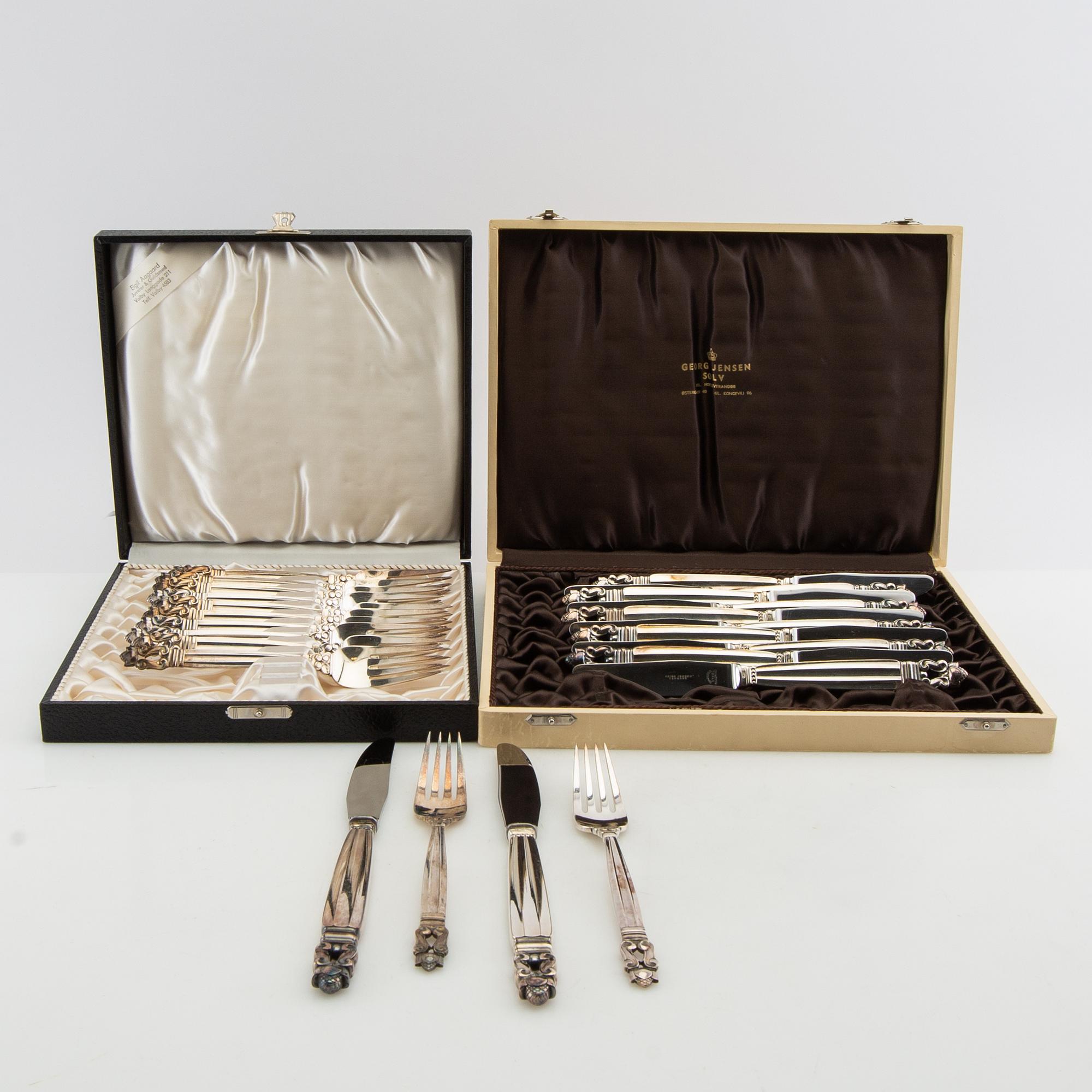Johan Rohde, cutlery 24 pcs "Konge/Achorn" sterling silver for Georg Jensen after 1945.