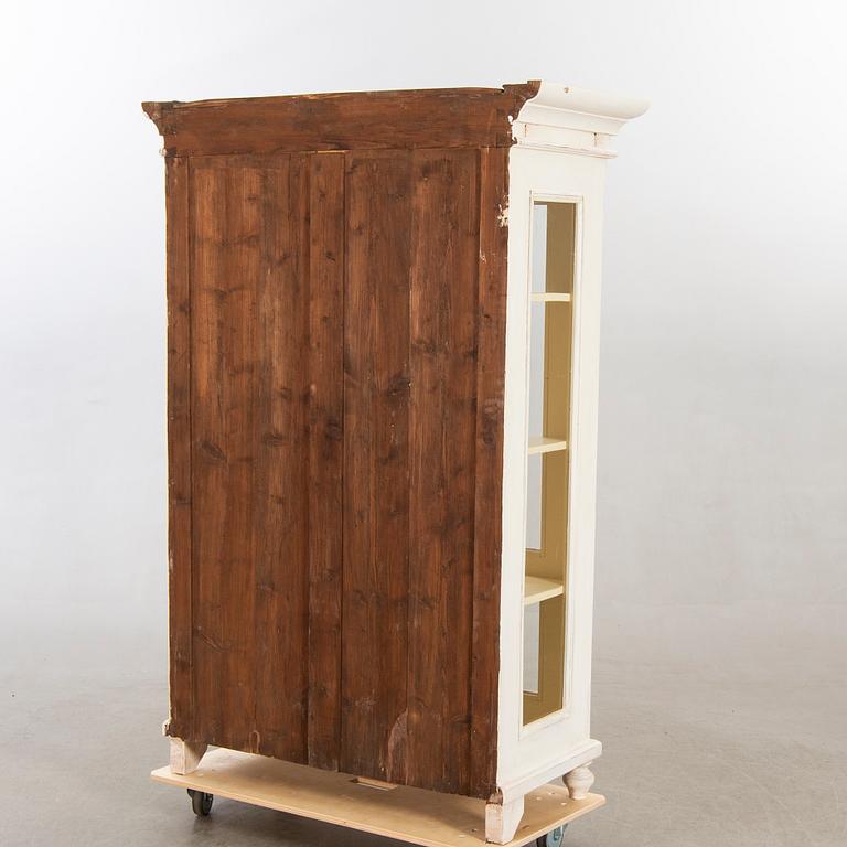 A display cabinet first half of the 20th century.