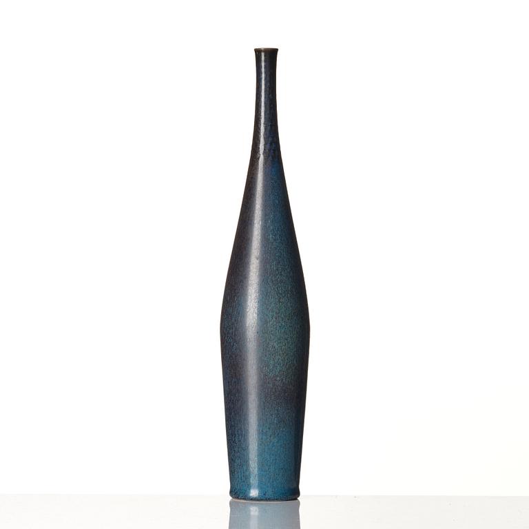 Stig Lindberg, a stoneware vase, Gustavsberg studio 1953.