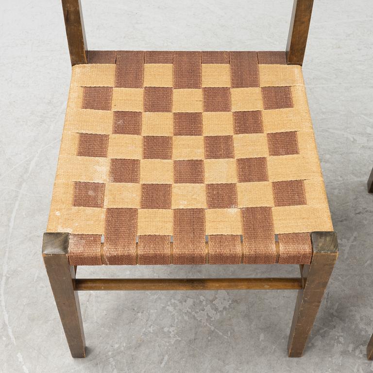 Axel Larsson, a pair of birch wood chairs, Svenska Möbelfabrikerna Bodafors, 1930's.