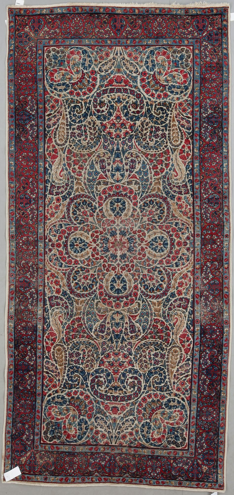 GALLERIMATTA, semiantik/old Kirman, ca 261x123 cm.