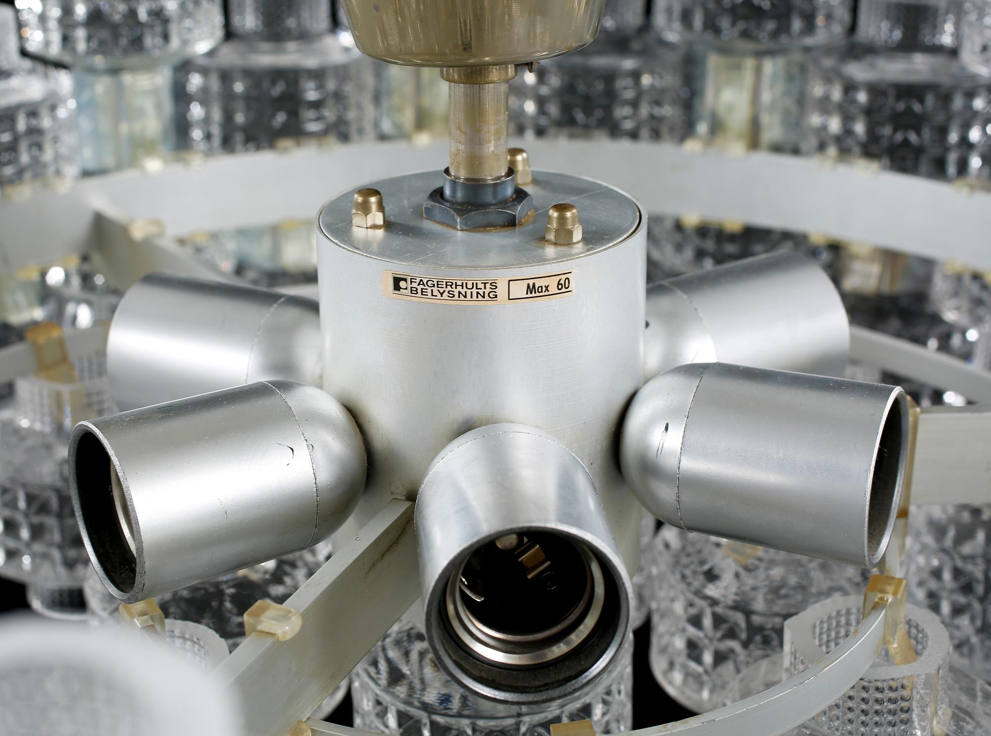 GERT NYSTRÖM, taklampa, "Festival", Fagerhult, 1900-talets andra hälft. Höjd ca 30 cm.