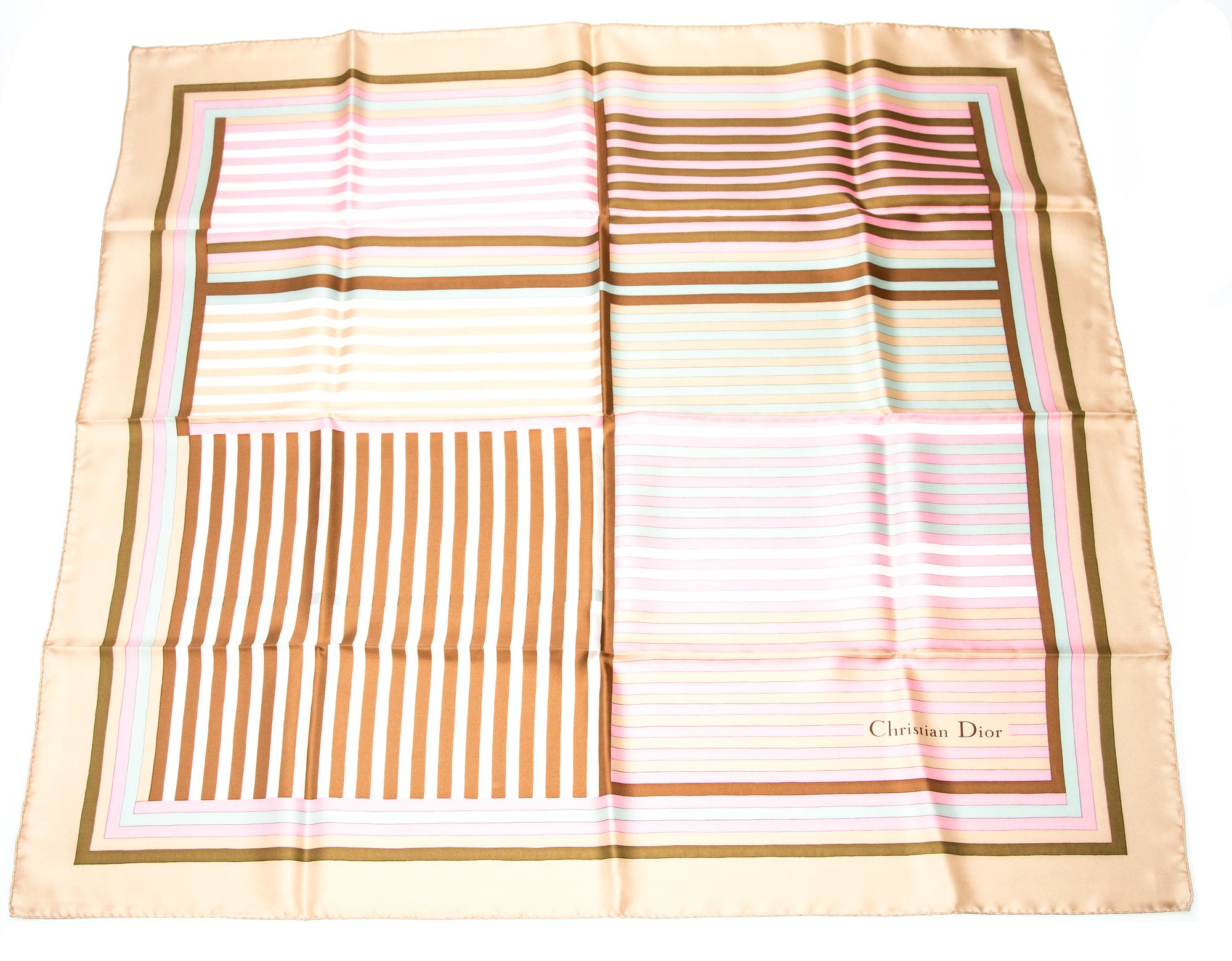 SCARF, Christian Dior.