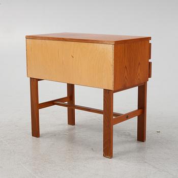 A chest of drawers, 1950s/60s.