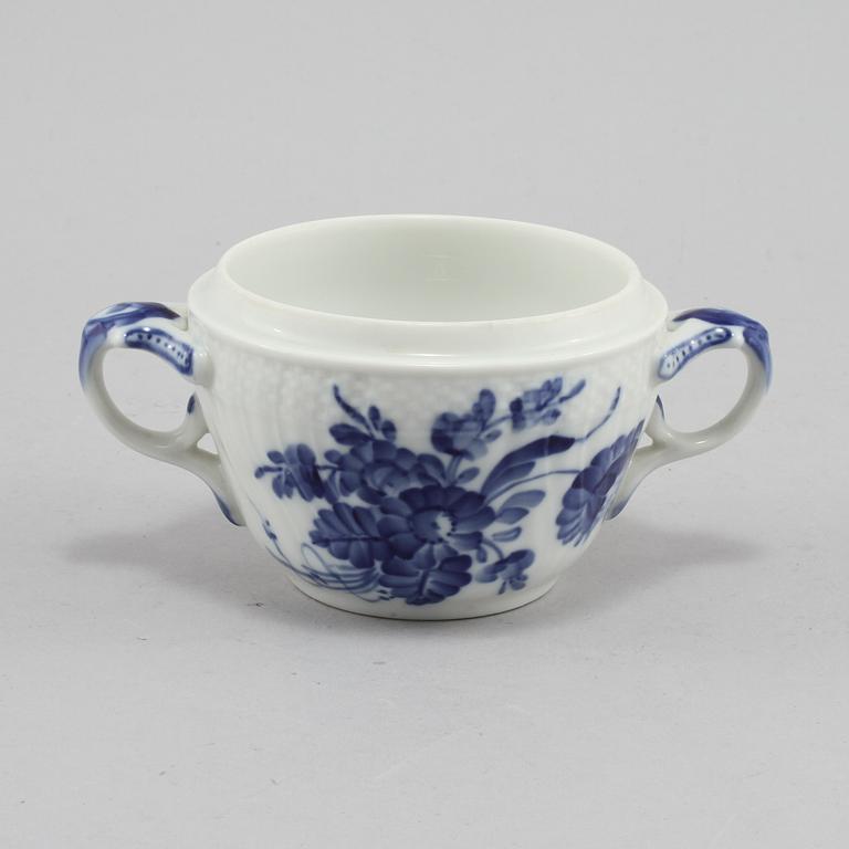 KAFFESERVISDELAR, 24 delar, porslin, "Blå Blomst" Royal Copenhagen, Danmark, 1900-talets andra hälft.