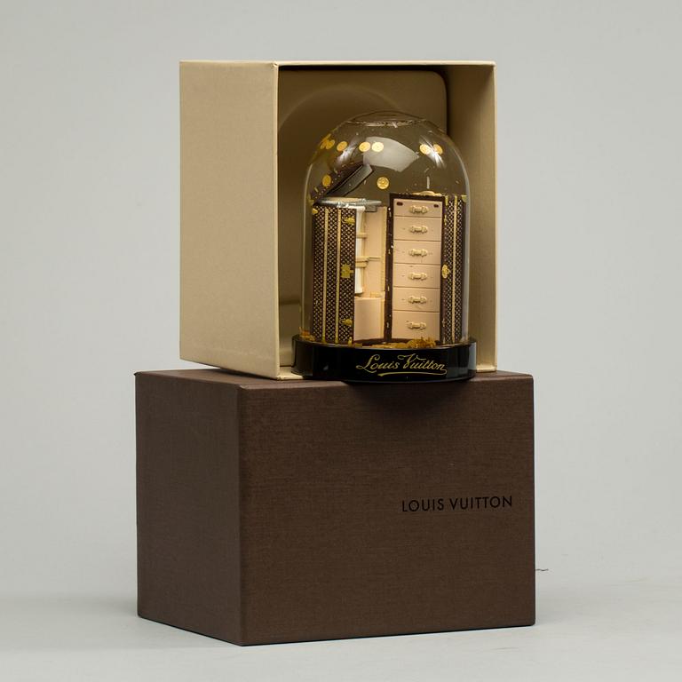 BREVPRESS, Louis Vuitton.