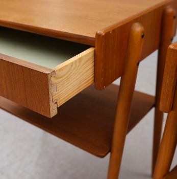 SÄNGBORD, 1 par, Carlström & Co Möbelfabrik, 1900-talets mitt.