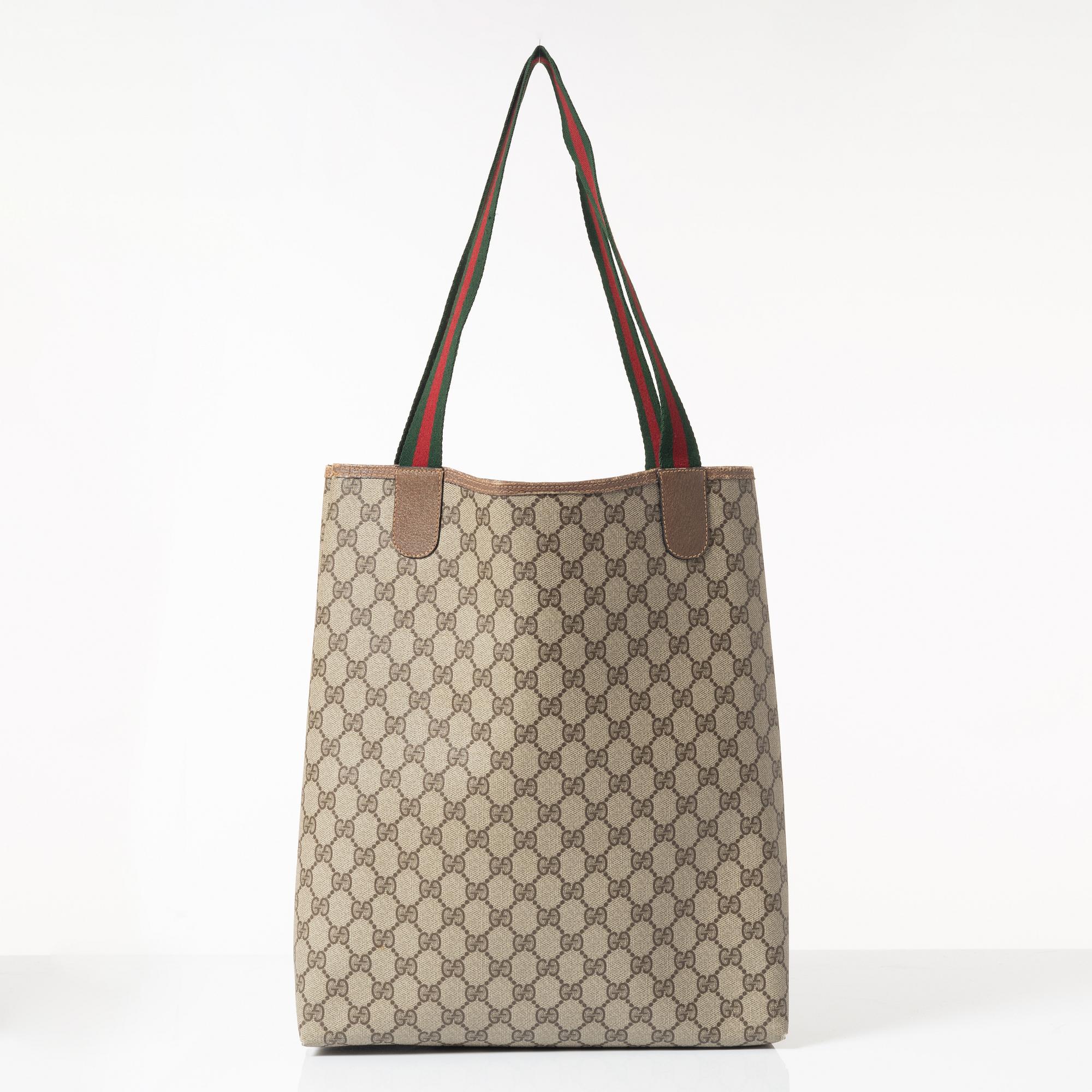 Gucci,.
