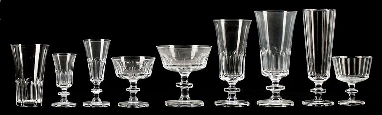 GLASSERVIS, 114 + 14 delar, "Bergh" resp "Karlberg", Elis Bergh, Kosta, 1900-talets mitt.