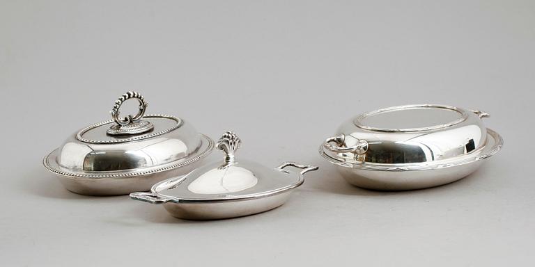 KAROTTER, 3 st, nysilver, 1900-talets första hälft.