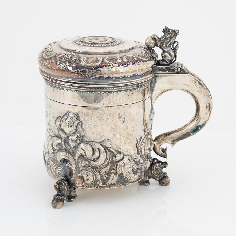 A Baroque style silver tankard from CG Hallberg Stockholm 1947.