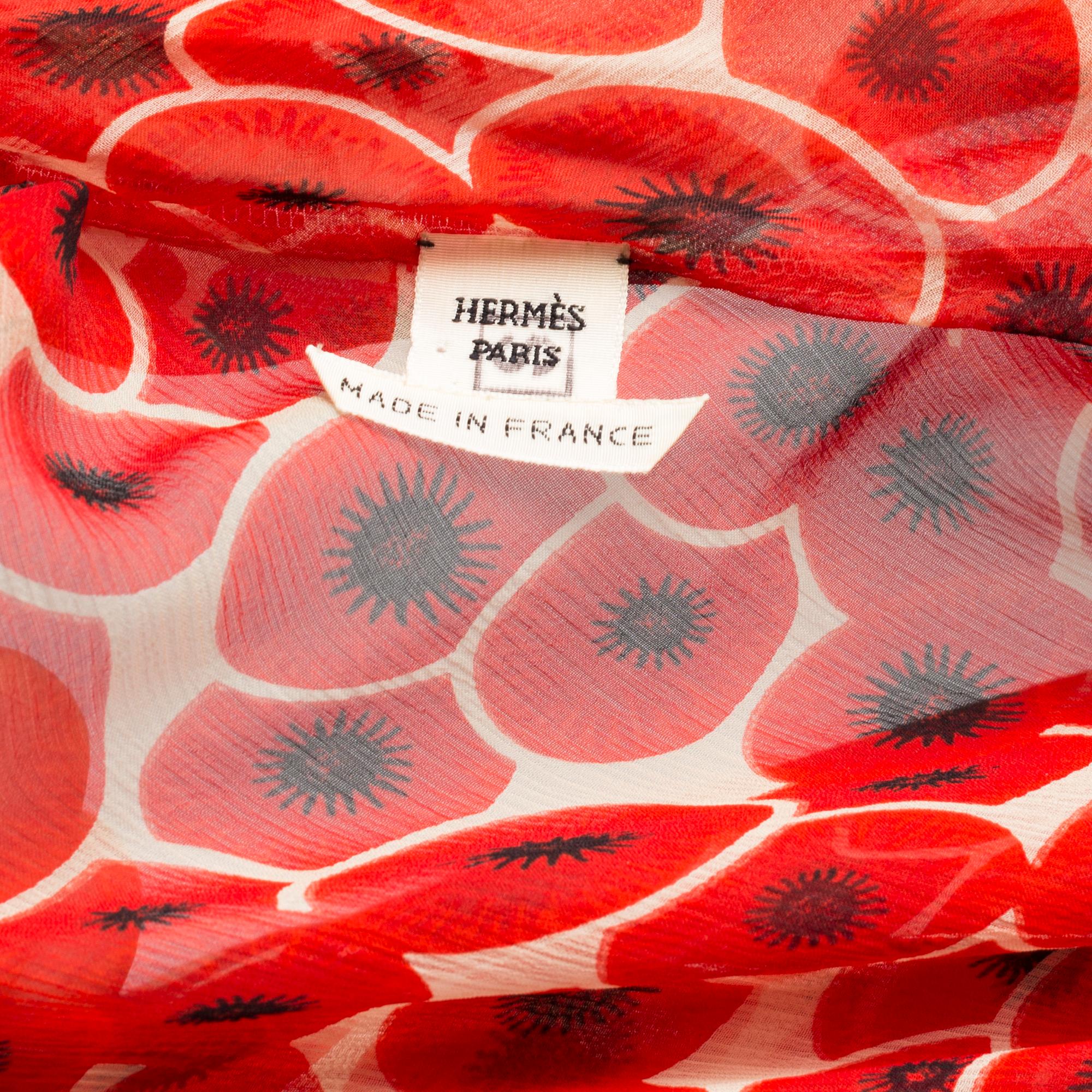 A blouse by Hermès, French size 40.