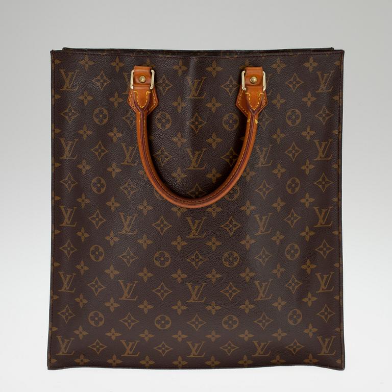VÄSKA, "Sac Plat", Louis Vuitton.