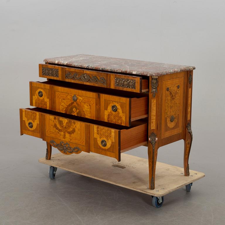 A Gustavian style chest of drawers, mid / second half of the 20th Century.