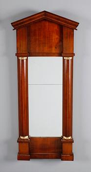 SPEGEL, Karl Johanstil, 1800-talets mitt.