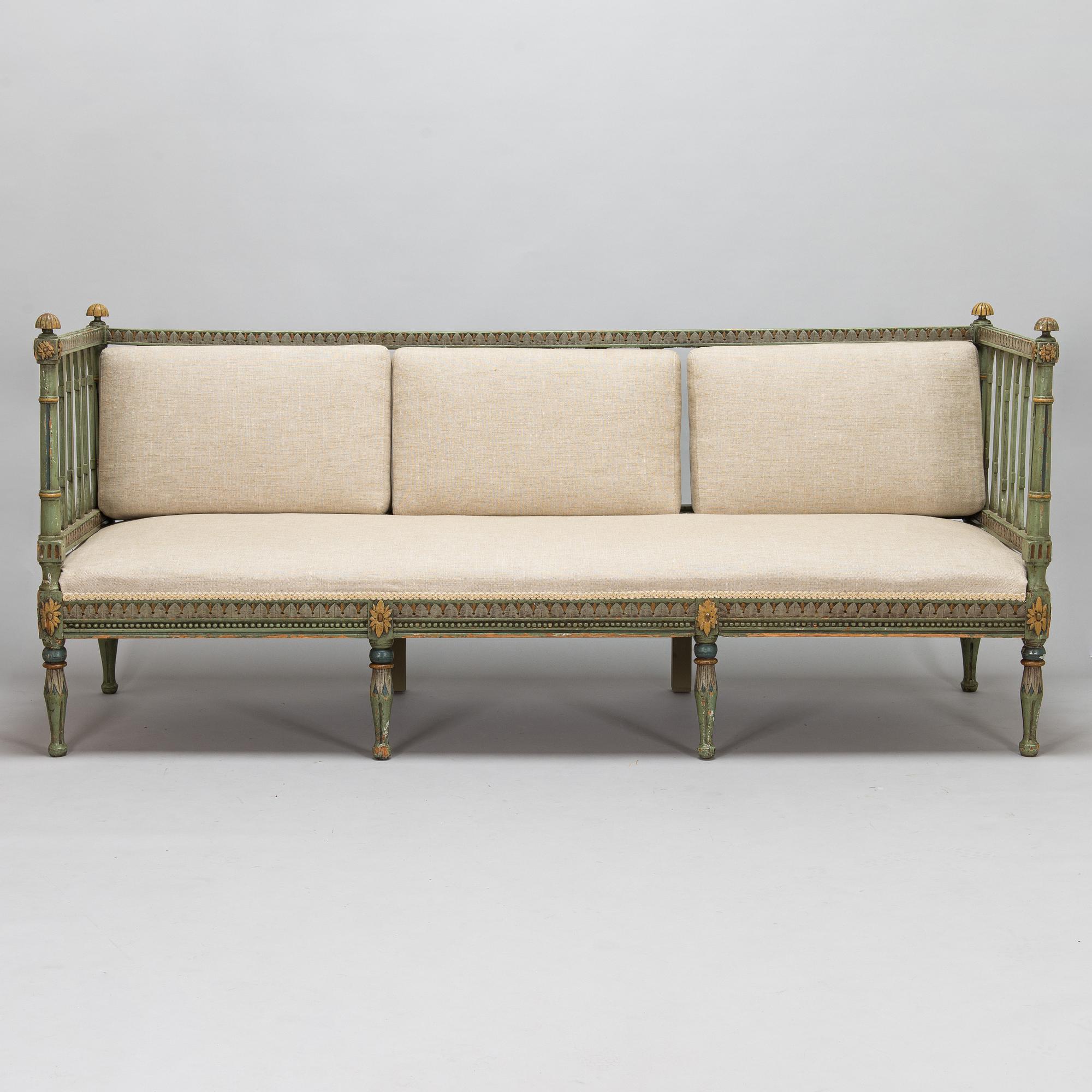 Soffa, sengustaviansk, omkring 1800.