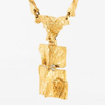 A Björn Weckström, necklace "Offer stone" 18K gold with aquamarine. Lapponia 1973.