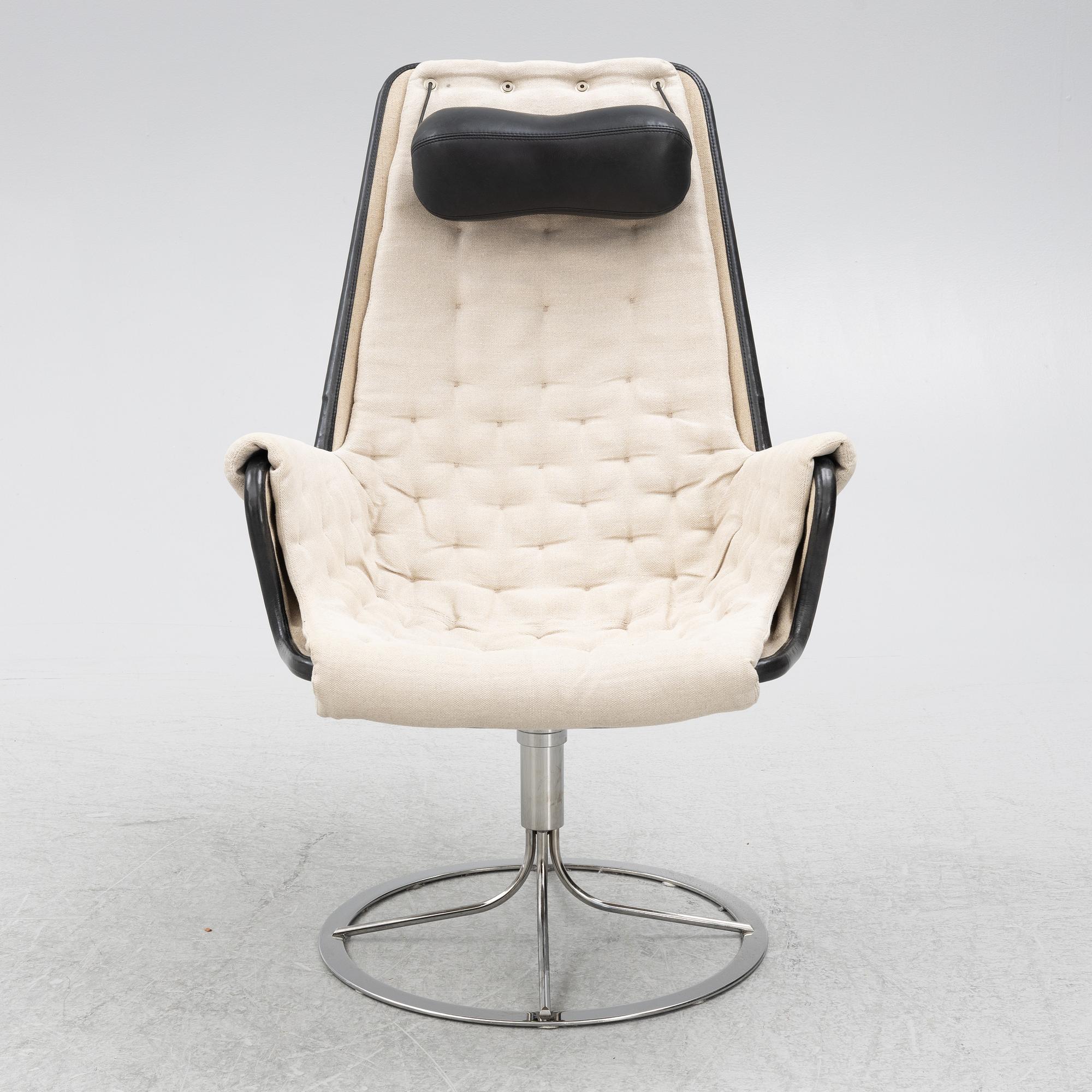 Bruno Mathsson, fåtölj med fotpall "Jetson", DUX, resp Bruno Mathsson International, Värnamo.