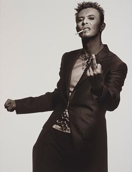 150. Albert Watson, "David Bowie, The Finger, New York City", 1996.