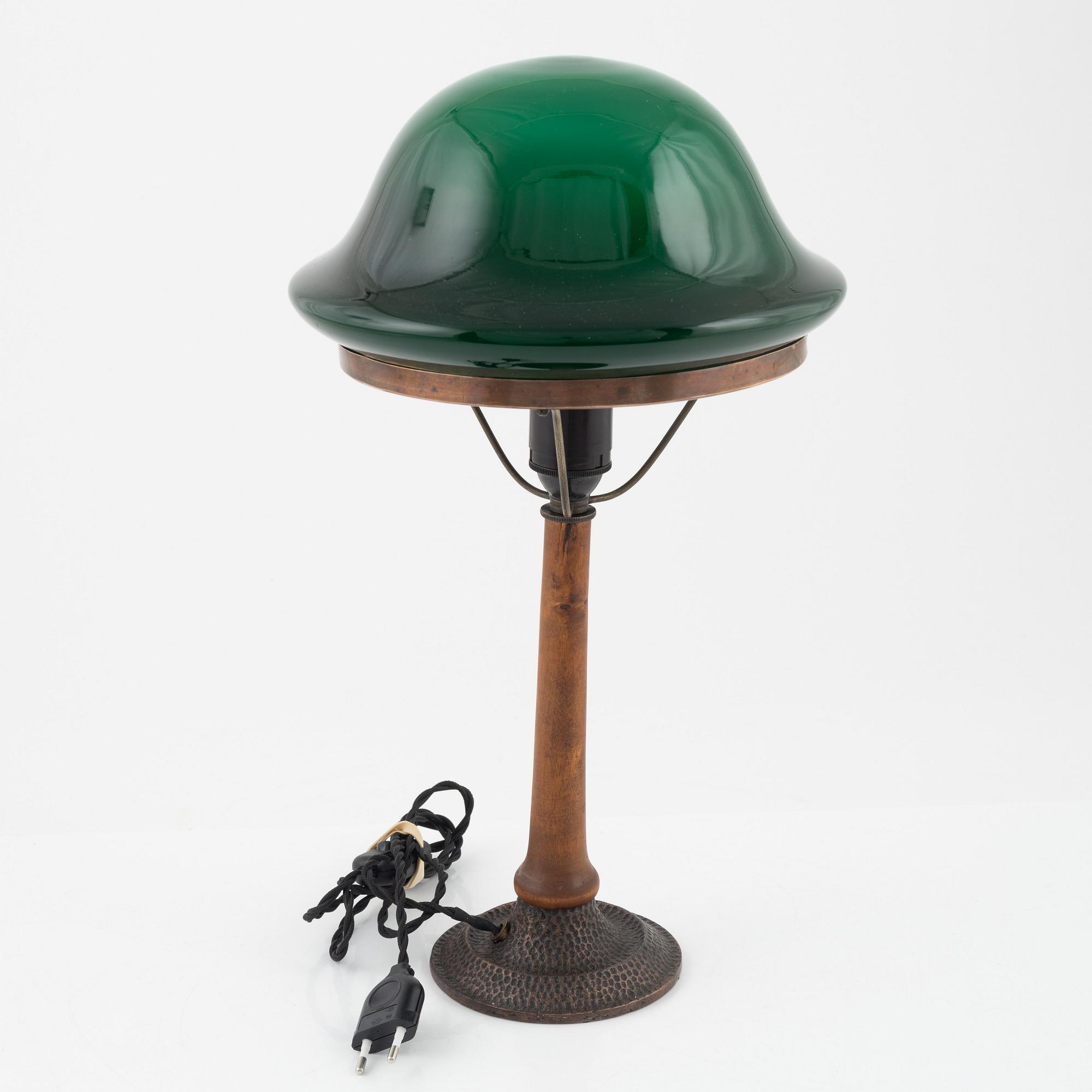 Bordslampa. jugend, sk Strindberglampa. 1900-talets början.