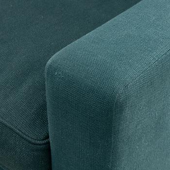 Josef Frank, a model 3031 sofa, Firma Svenskt Tenn, 2020.