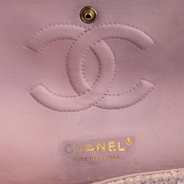 Chanel, väska, "Tweed Medium Double Flap Bag", 2021.