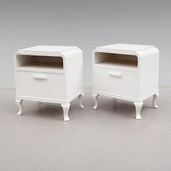 SÄNGBORD, 1 par, 1930-/40-tal.