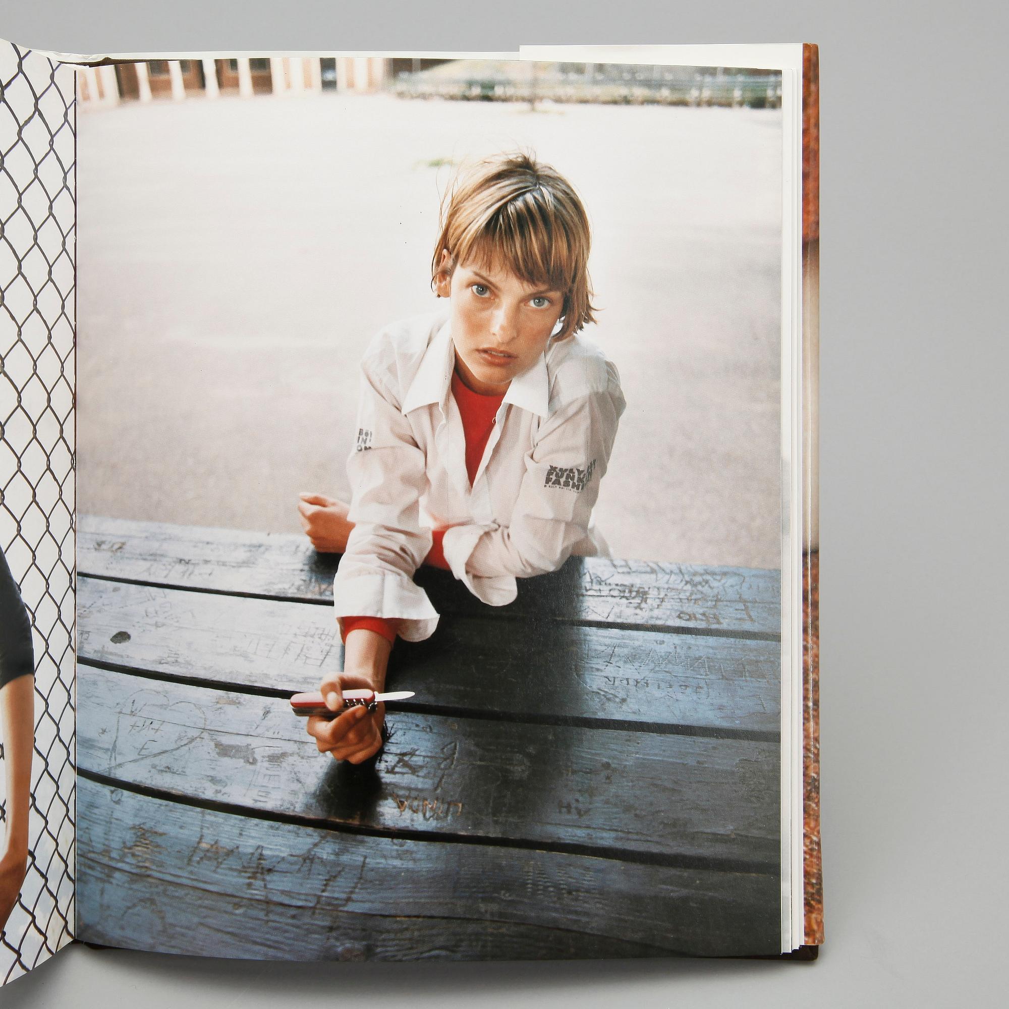 PARTI FOTOLITTERATUR, 3 st, bland annat "Woman", Annie Leibovitz & Susan Sontag, 1999.