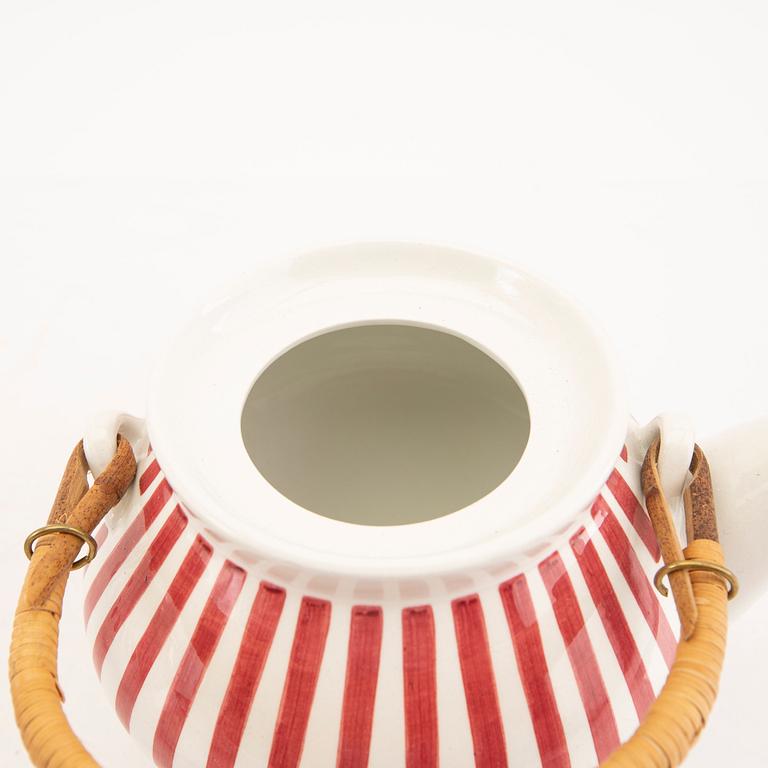 Karin Björquist,  27 pieces of eartheware tableware for Gustavsberg, model "Tea", third quarter of the 20th century.