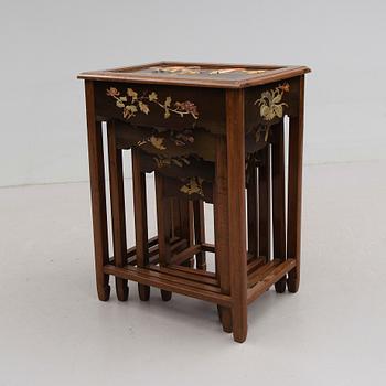 SATSBORD, 4 delar, orientalisk, 1900-tal.