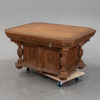 An oak library table, 1890's.