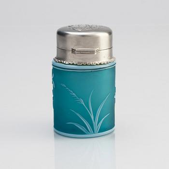 A silver-mounted cameo glass jar, workmaster Maria Linke, C.E. Bolin, Moscow 1891.