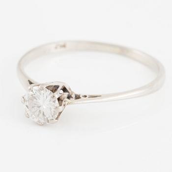 Ring 18K vitguld, briljantslipad diamant ca 0.50 ct.