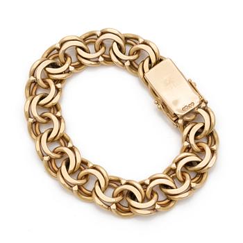 A bismark-link bracelet.