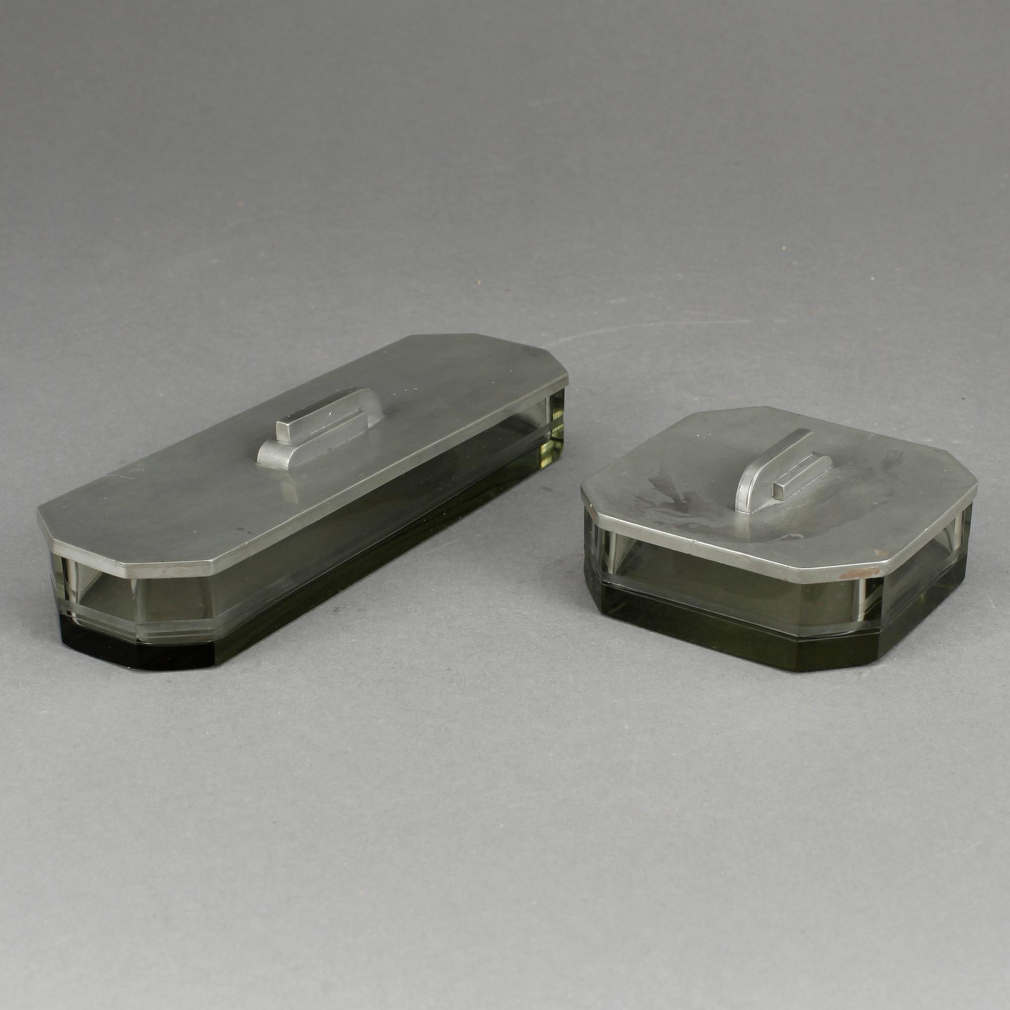 LOCKASKAR, 2 st, Elis Bergh, Kosta, art deco, 1935, signerade.