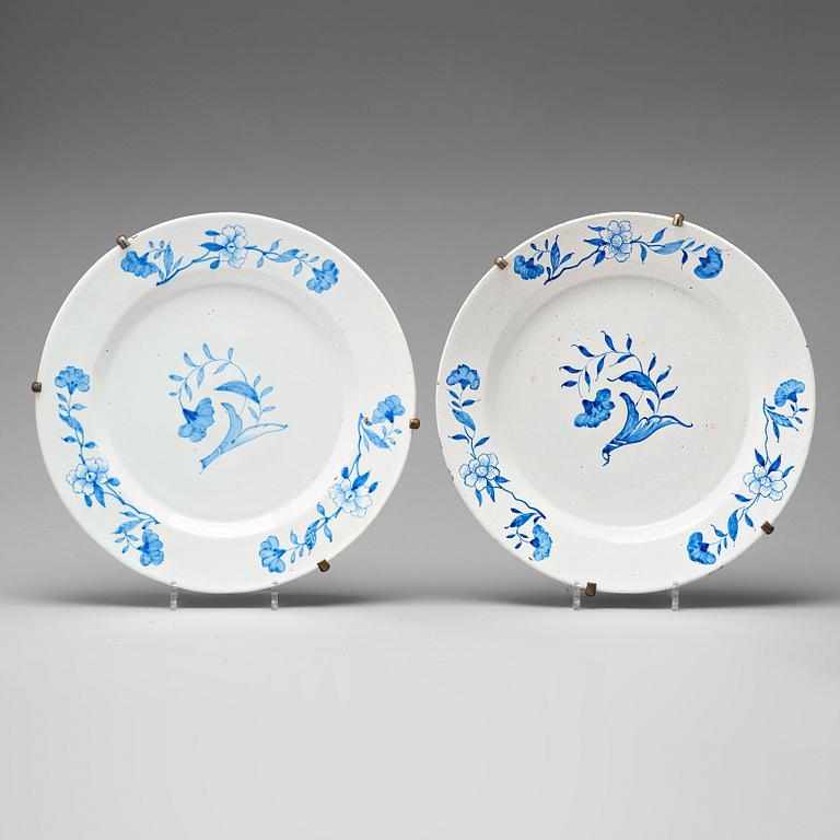 FAT, ett par, fajans. Rörstrand, 1760-tal.
