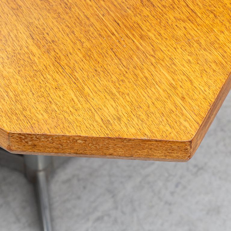 OSVALDO BORSANI, executive desk with armchair, Tecno Italy, 1970's.