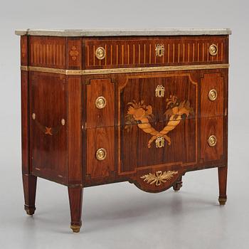 A Gustavian marquetry commode by G. foltiern (master in Stockholm 1771-1804).