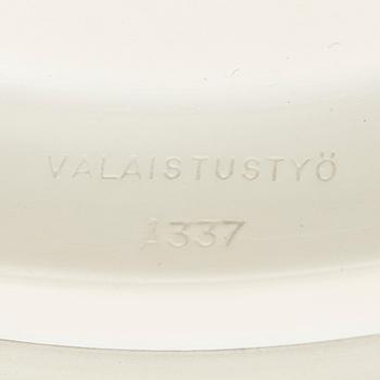 Alvar Aalto, taklampa, modell A 337, "Flygande tefat", Valaistustyö.