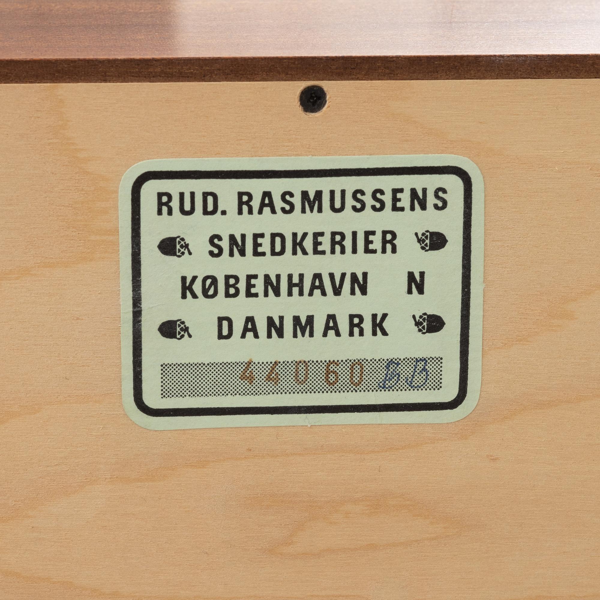 Mogens Koch, Modular shelf, "Byggereolen", Rud Rasmussens Snedkerier. Denmark, second half of the 20th century.