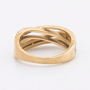 RING 18K guld m briljanter ca 0,40 ct totalt.