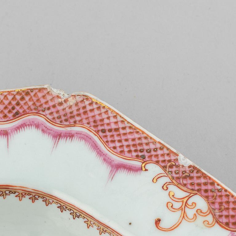 A part famille rose dinner service, Qing dynasty, Qianlong (1736-95).